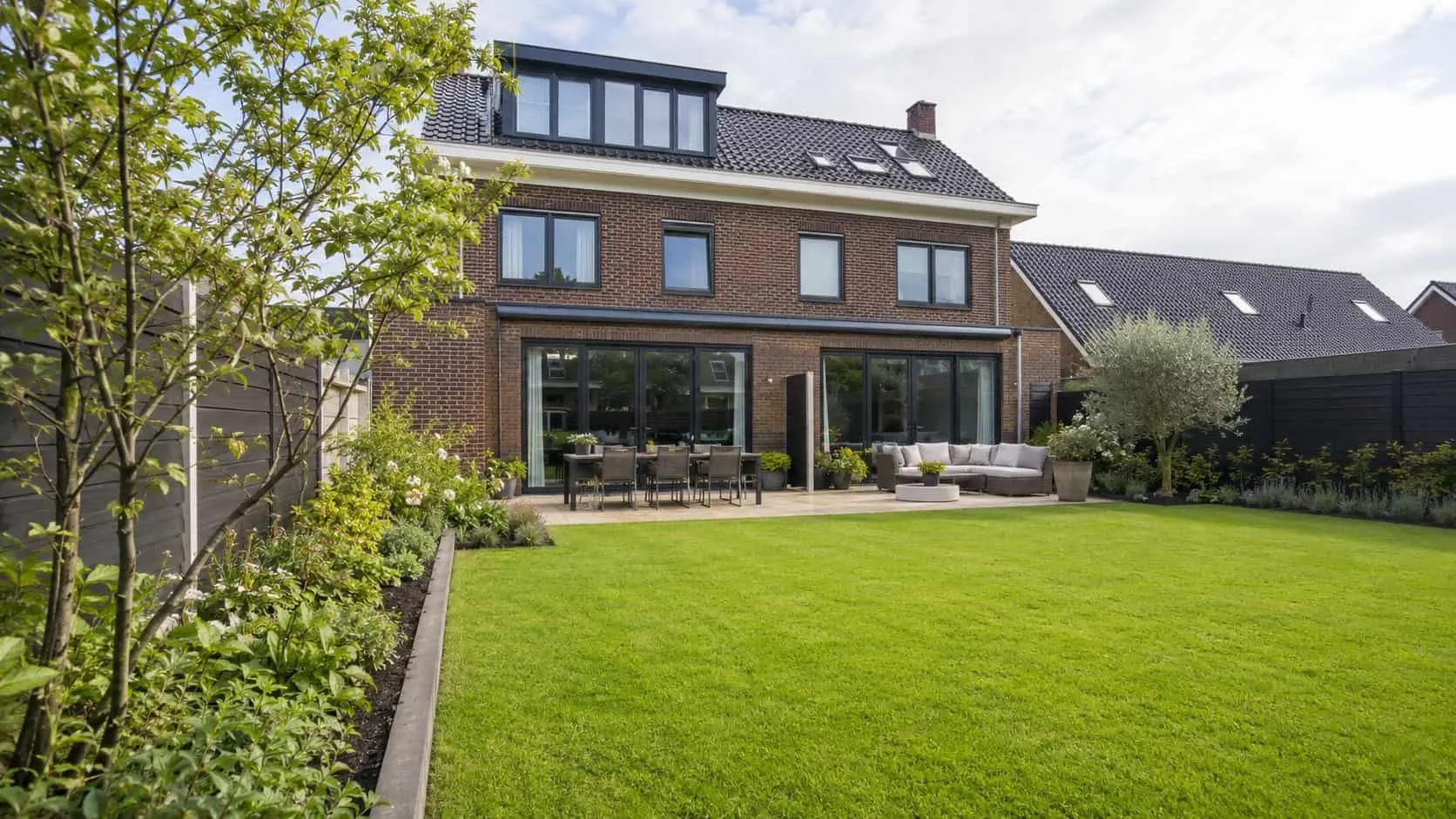 Een mooi gazon aanleggen met graszoden